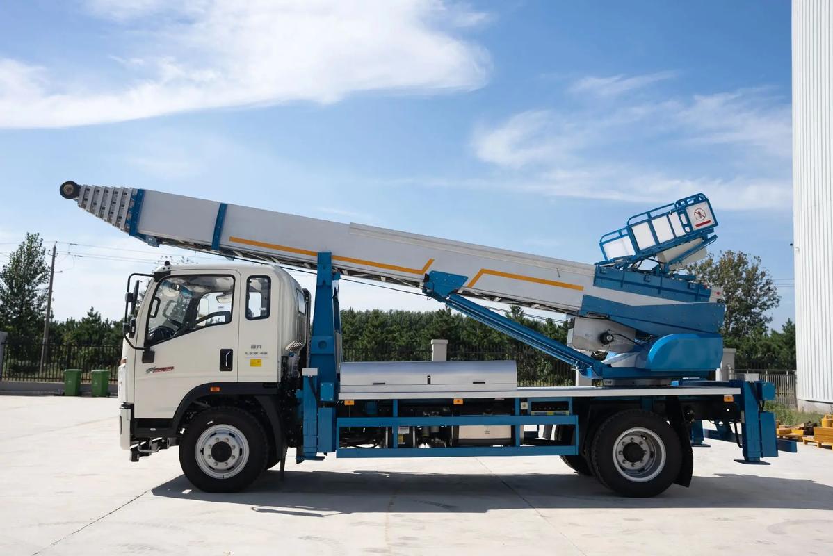 福泉云梯上料车租赁费用