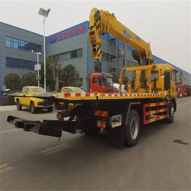 福泉附近小随车吊出租电话，轻松解决搬运烦恼